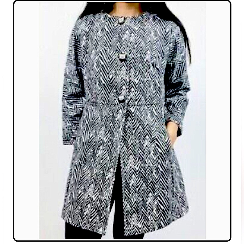 Cabi Zigzag Statement Topper - image 3